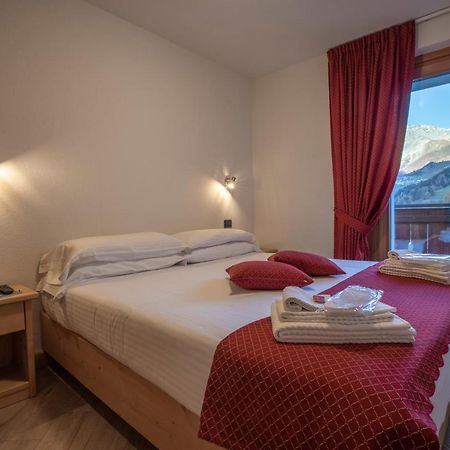 Chalet Del Bosco Valdisotto Buitenkant foto