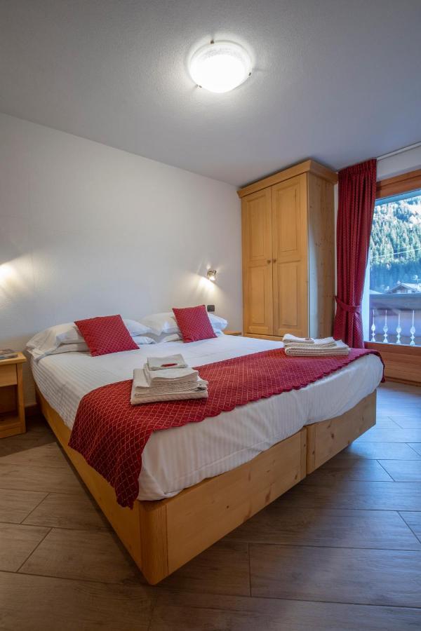 Chalet Del Bosco Valdisotto Buitenkant foto