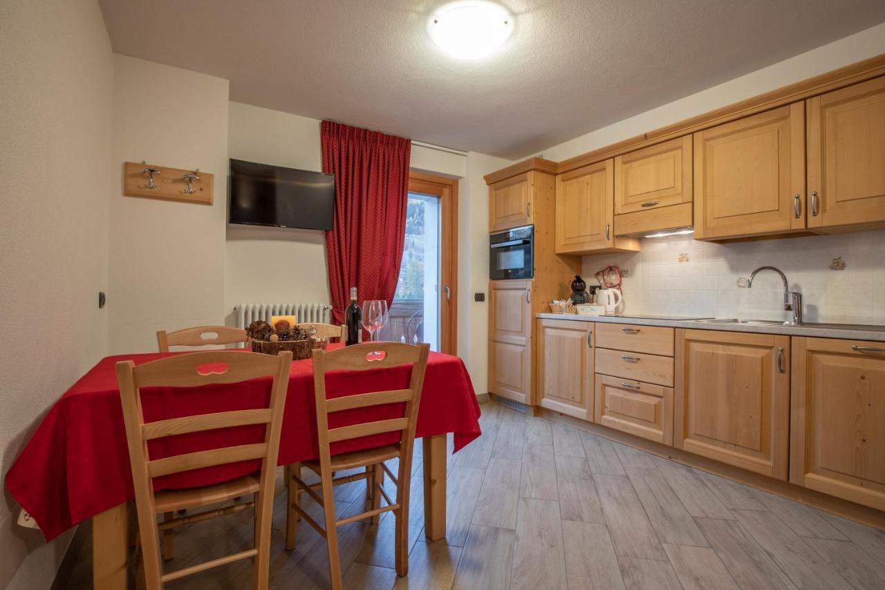 Chalet Del Bosco Valdisotto Buitenkant foto